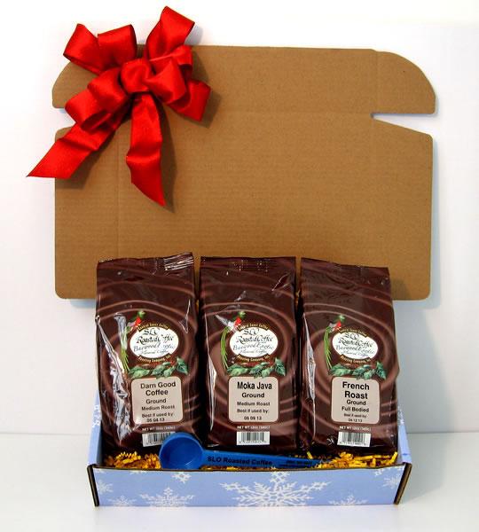 http://www.sloroasted.com/cdn/shop/products/coffee-lovers-gift-box.jpg?v=1623700029